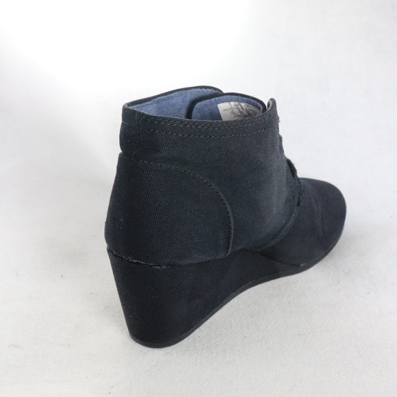 PAIR Bongo Women's Patillas Black Canvas Wedge Booties Sz 11 US - Picture 4 of 8